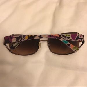 Vera Bradley Sunglasses and Case - Like New
